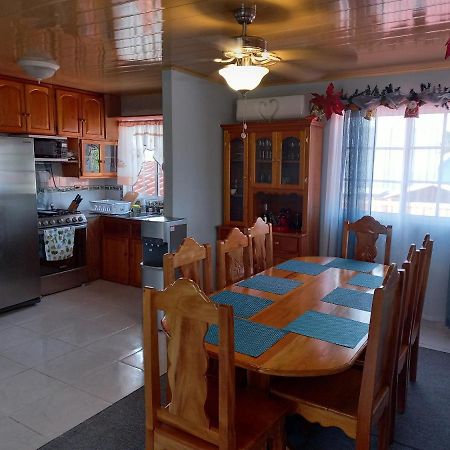 Urania House Villa Bocas del Toro Eksteriør bilde