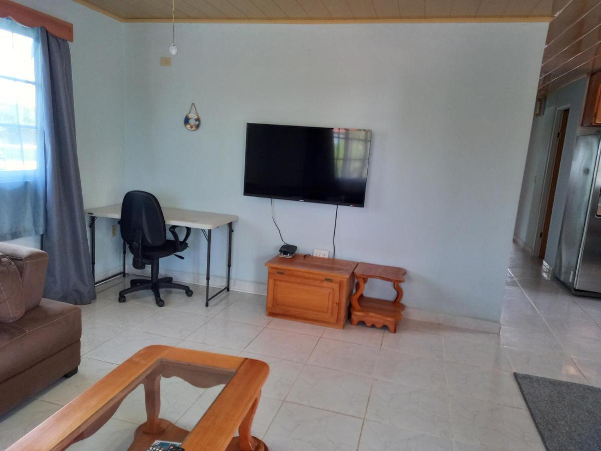 Urania House Villa Bocas del Toro Eksteriør bilde