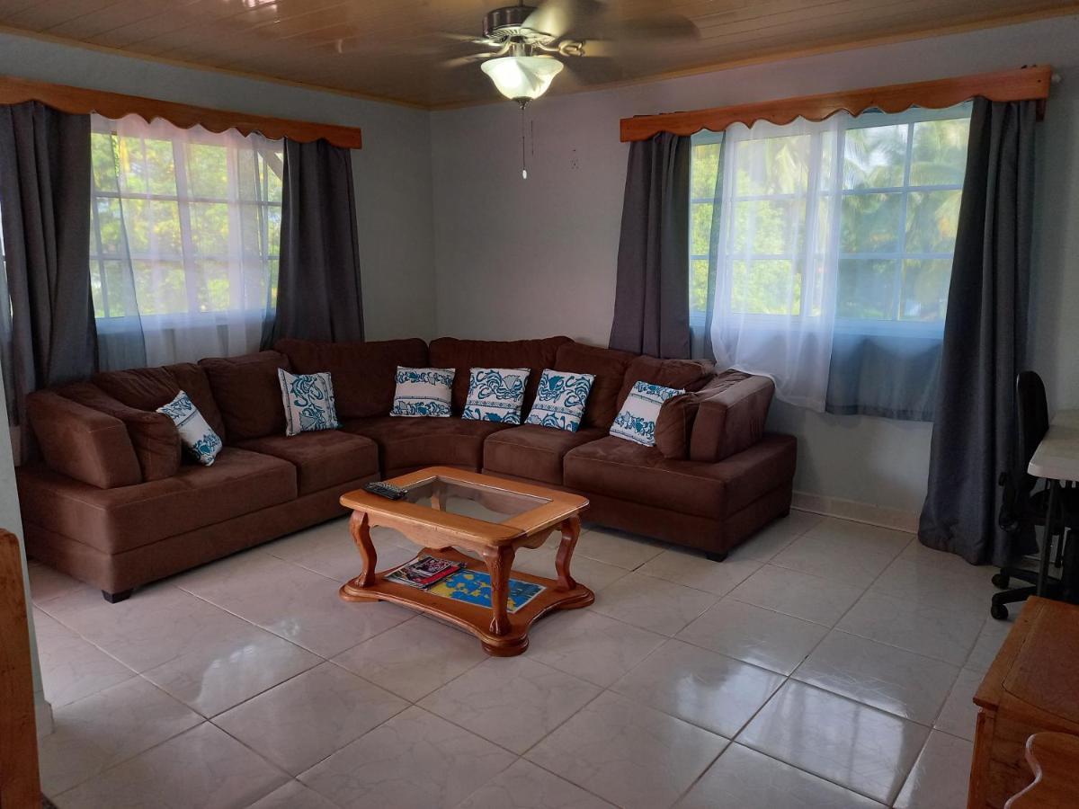Urania House Villa Bocas del Toro Eksteriør bilde